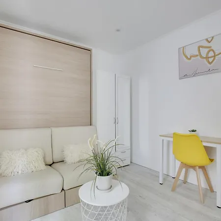 Studio Chic Aux Portes De Paris Colombes  Exterior photo